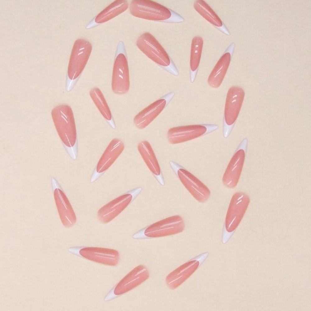 24pc Press On Nail Set from the Nail Bar 💅 - Picture 2 of 4